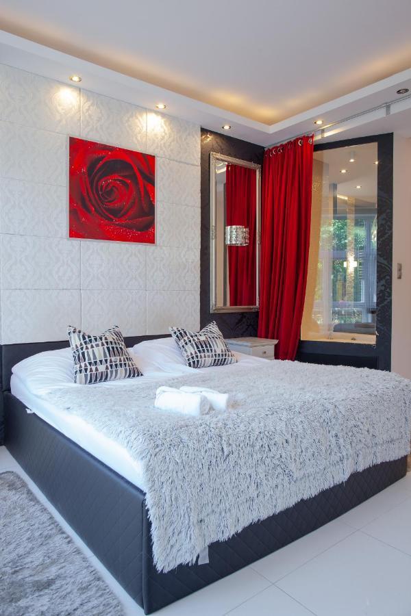 Apartament Royal Centrum Криниця-Здруй Екстер'єр фото